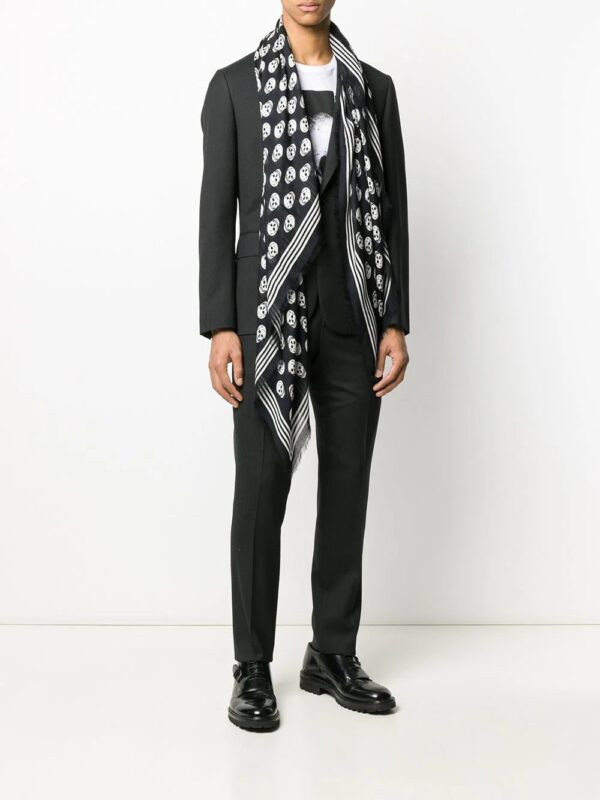 Alexander McQueen  skull-print scarf - Image 2