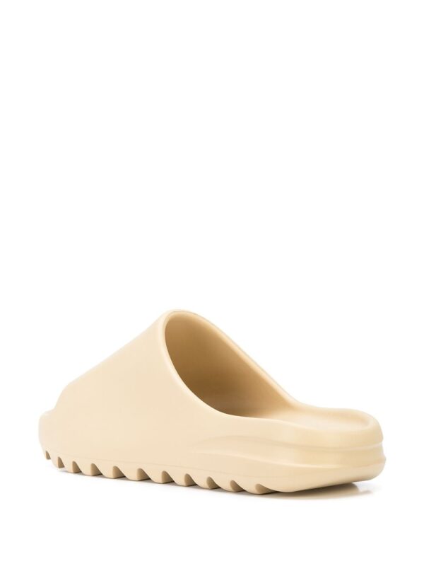 adidas Yeezy "Desert Sand" foam slides - Image 3