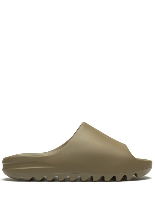 adidas Yeezy YEEZY "Earth Brown" slides