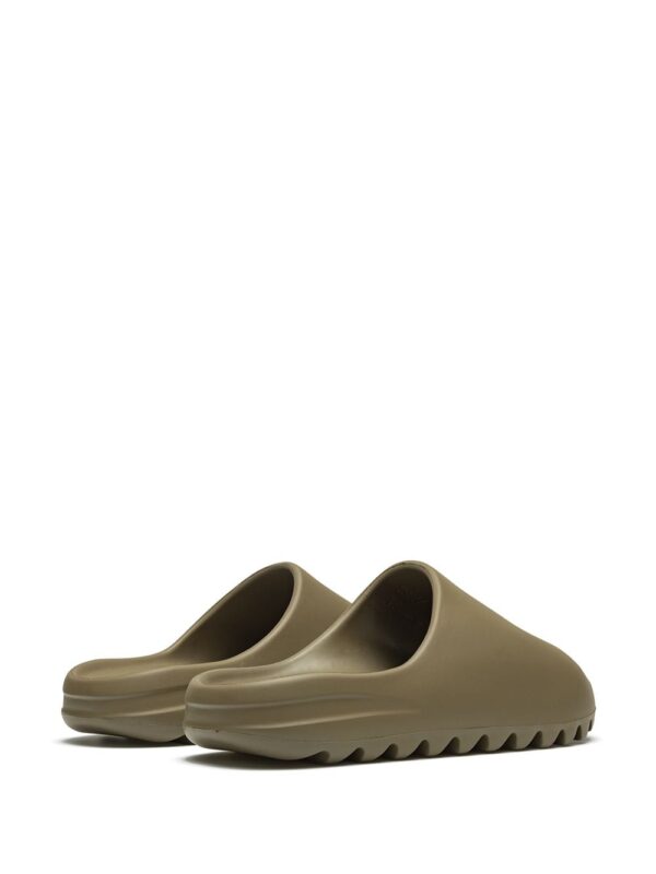 adidas Yeezy YEEZY "Earth Brown" slides - Image 3