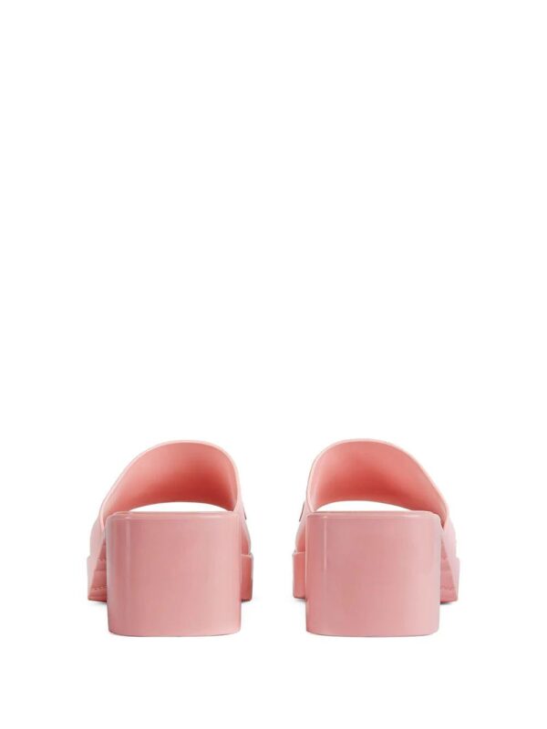 Gucci logo embossed sandals - Image 3