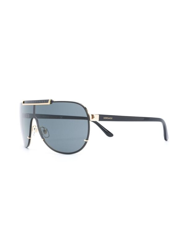 Versace Eyewear logo-detail tinted pilot sunglasses - Image 2