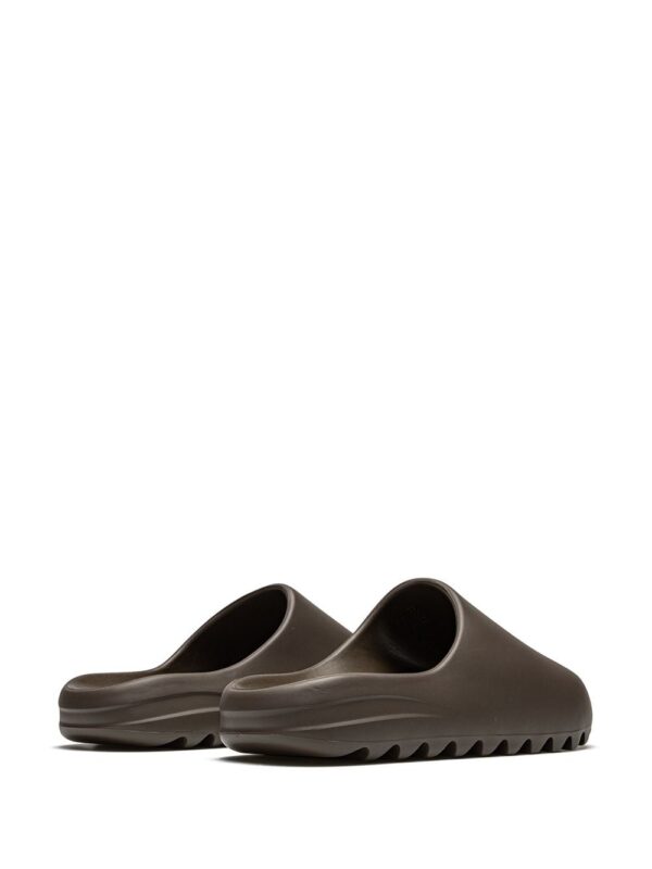 adidas Yeezy YEEZY "Soot" slides - Image 2