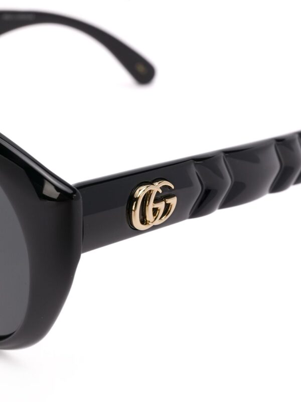 Gucci Eyewear chevron-detail sunglasses - Image 3