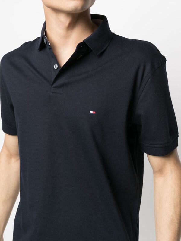 Tommy Hilfiger logo-patch polon shirt - Image 5