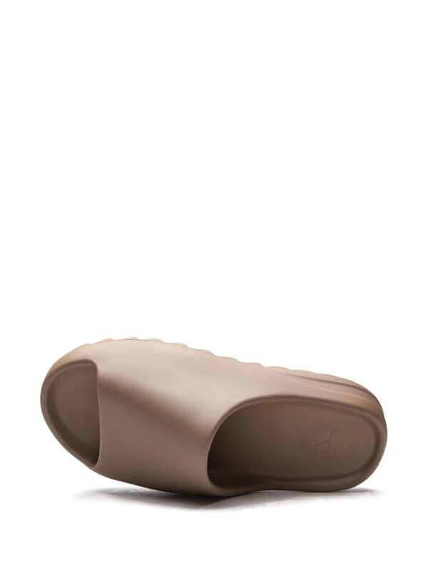 adidas Yeezy YEEZY Slide "Core 2021" sneakers - Image 4