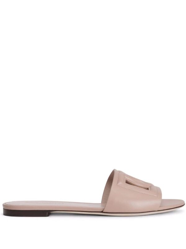 Dolce & Gabbana  DG Millennials logo slides
