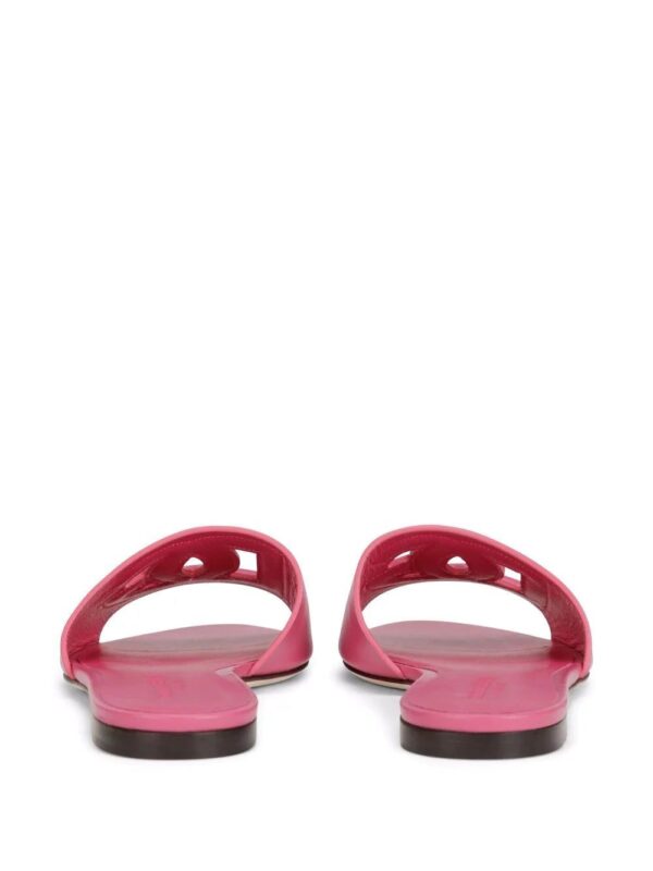 Dolce & Gabbana  DG Millennials logo slides - Image 3