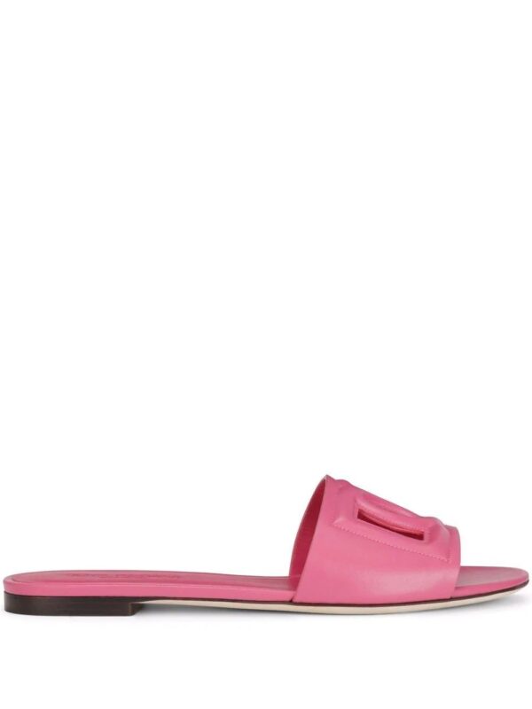 Dolce & Gabbana  DG Millennials logo slides