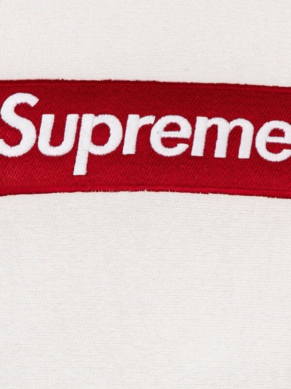 Supreme  Box logo hoodie - Image 2