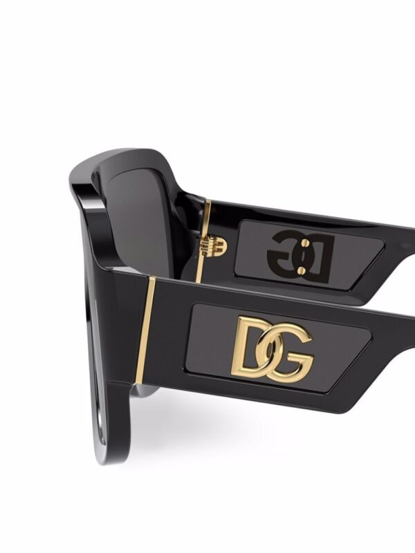 Dolce & Gabbana Eyewear Magnificent oversized-frame sunglasses - Image 3