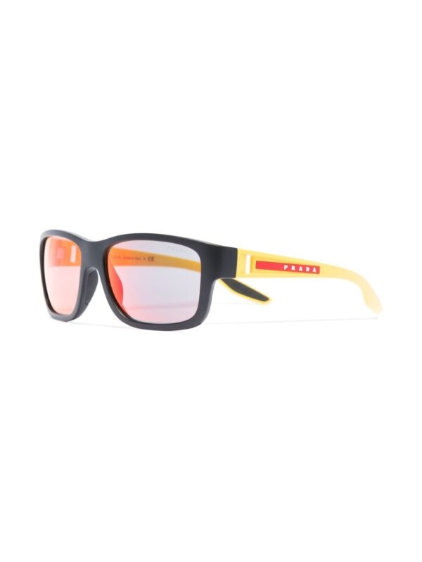 Prada Eyewear rectangle-frame sunglasses - Image 3