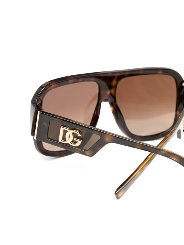 Dolce & Gabbana Eyewear DG4401 oversized-frame sunglasses - Image 3