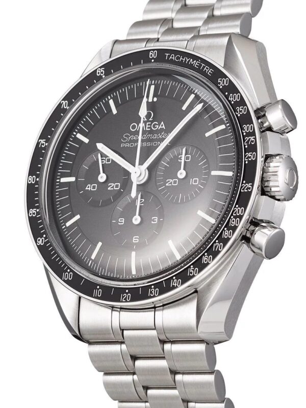 OMEGA  2022 unworn Speedmaster 42mm - Image 4