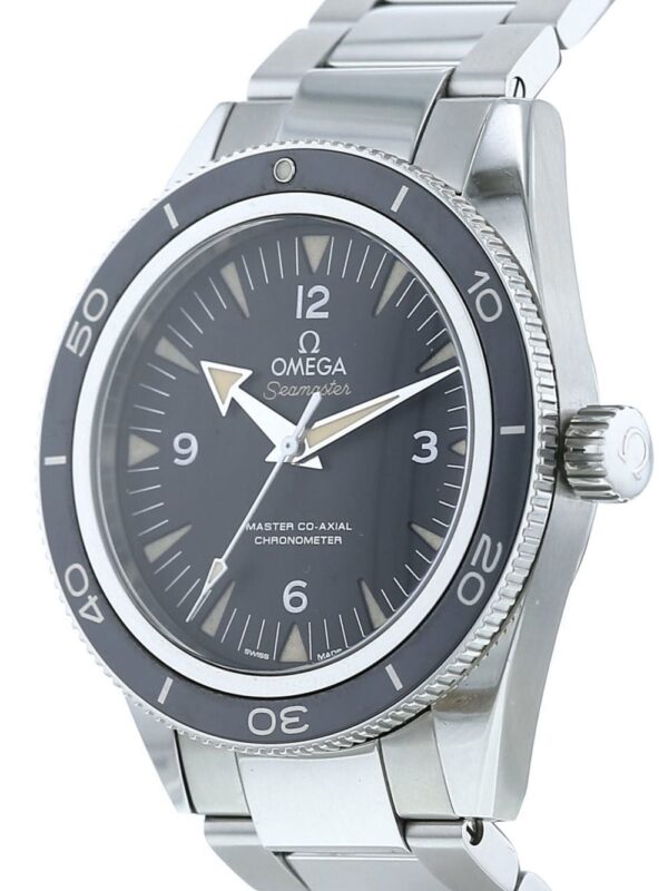 OMEGA 2017 pre-owned Seamaster 40mm - Image 3