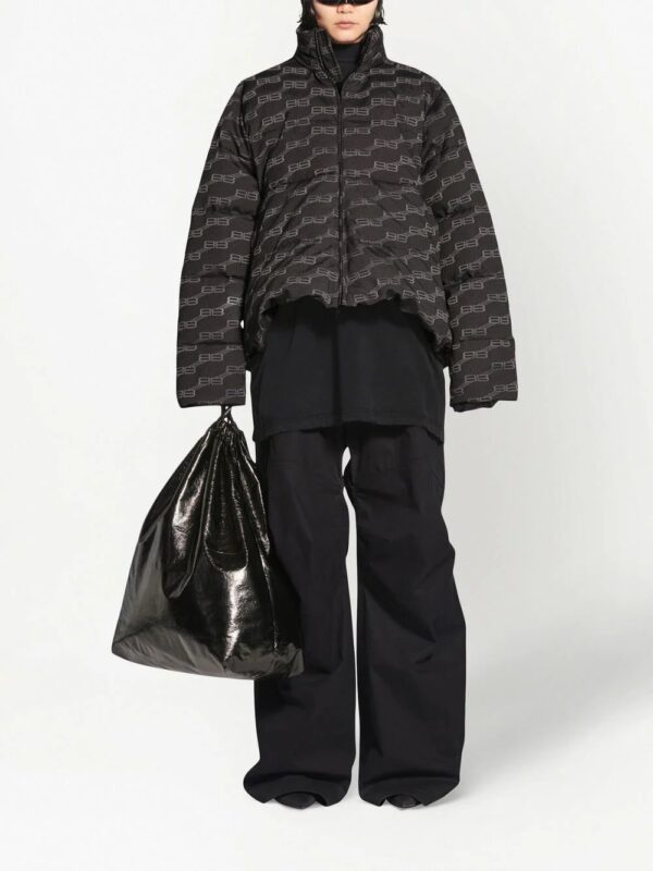 Balenciaga  C-Shape logo-print puffer jacket - Image 2