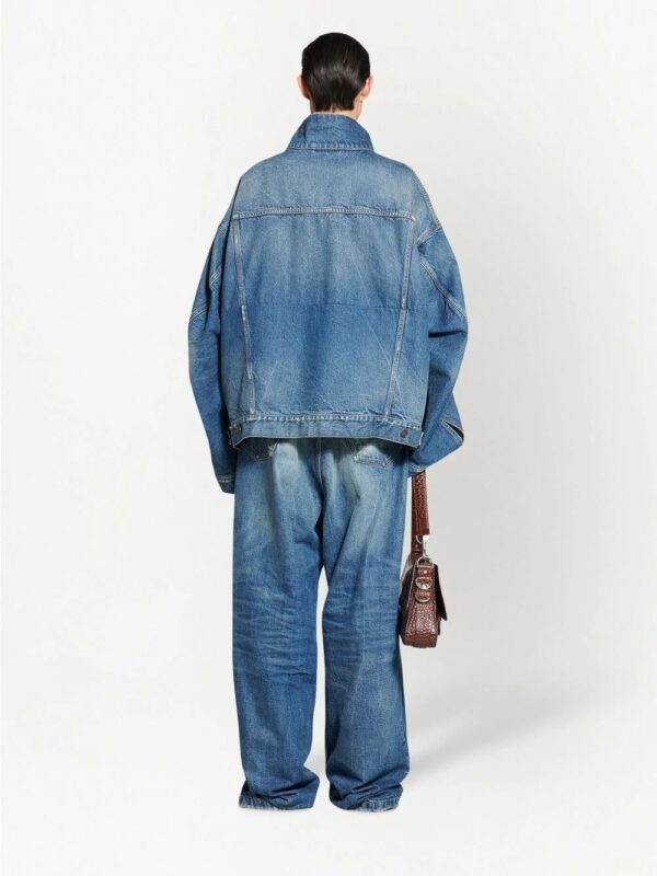 Balenciaga  twisted-sleeve oversize denim jacket - Image 4