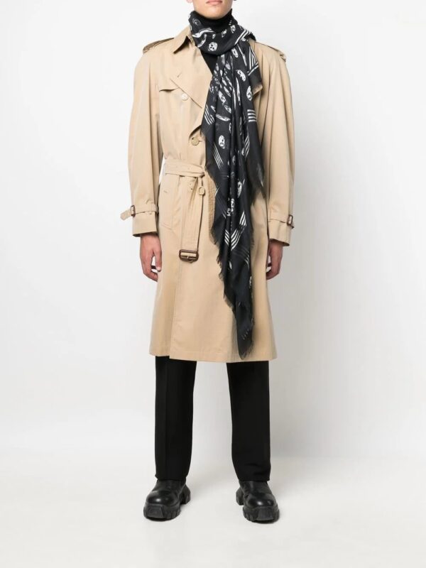 Alexander McQueen  skull-print frayed scarf - Image 2