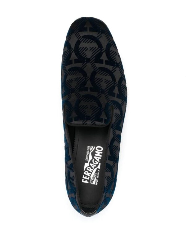 Ferragamo  flocked logo-print loafers - Image 4