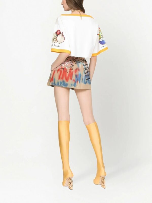 Dolce & Gabbana  slogan-print cropped T-shirt - Image 4