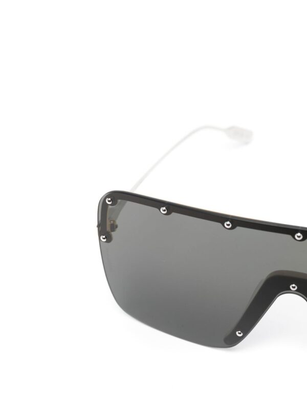 Gucci Eyewear tinted studded sunglasses - Image 3
