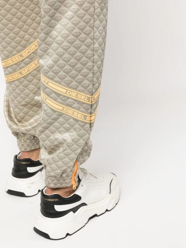 Diesel  printed straight-leg trousers - Image 4