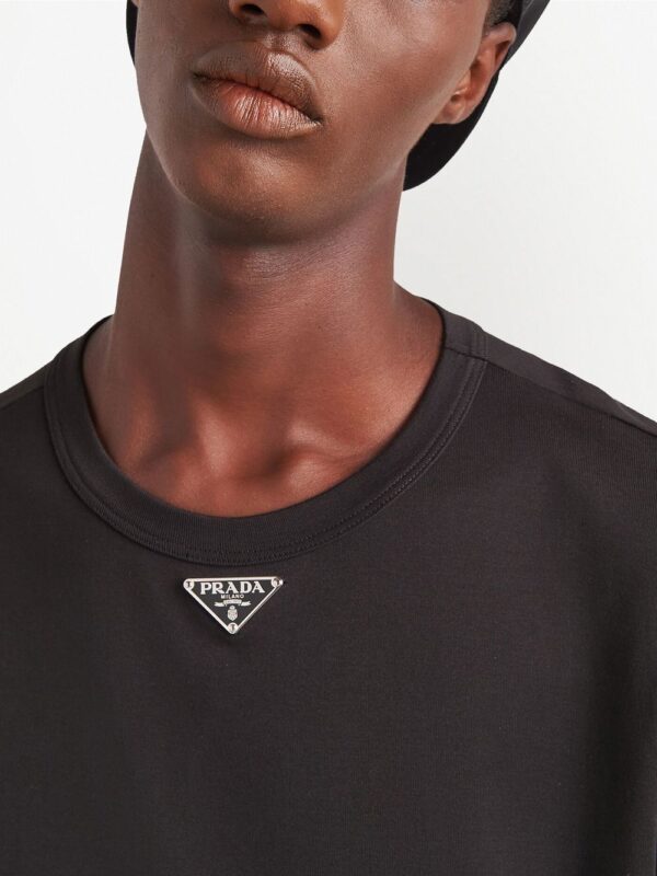 Prada  logo plaque T-shirt - Image 4
