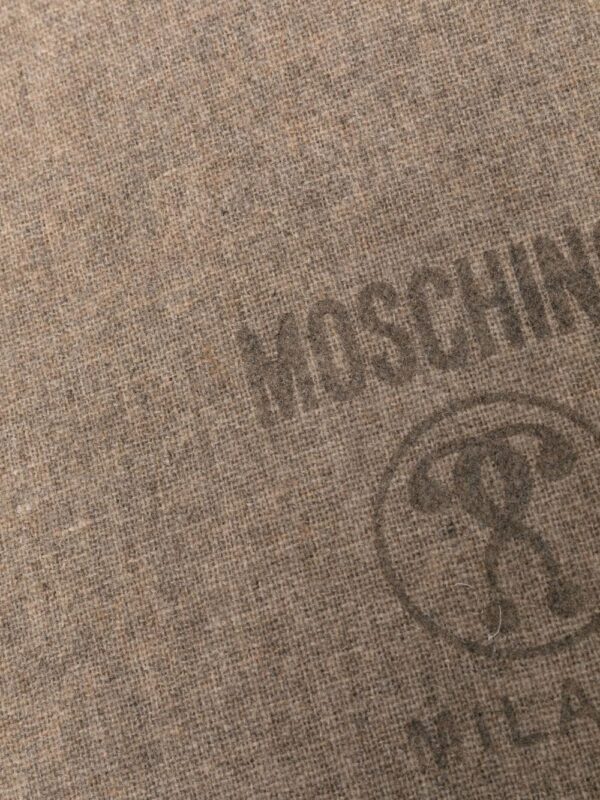 Moschino  logo-print fringed scarf - Image 2