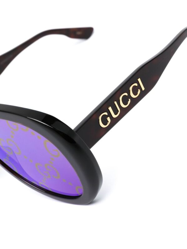 Gucci Eyewear GG logo-print oversized sunglasses - Image 3
