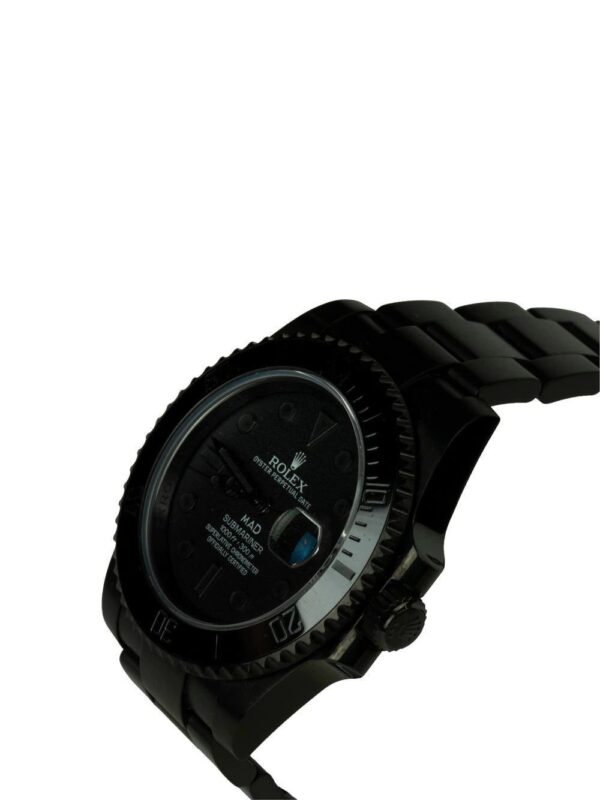 MAD Paris  customised pre-owned Rolex Submariner Date 40mm - Image 2