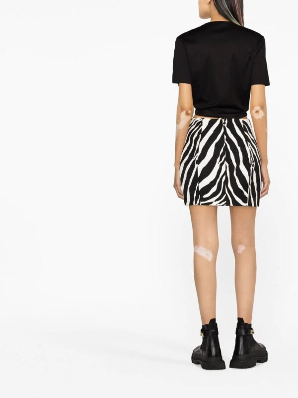 Versace  safety-pin cropped T-shirt - Image 3