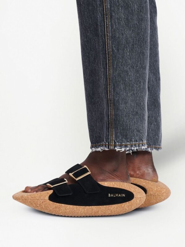 Balmain  chunky-sole flip flops - Image 4