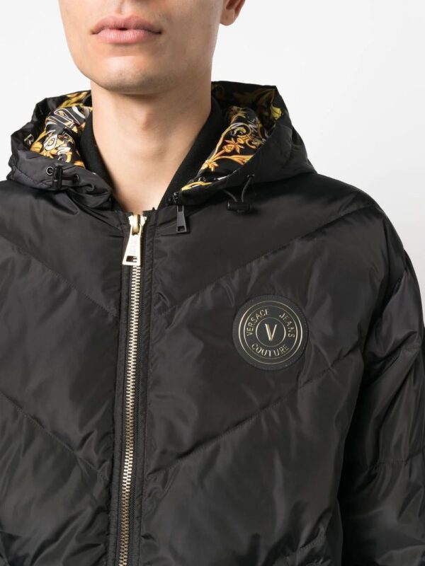 Versace Jeans Couture  logo-patch down puffer jacket - Image 4