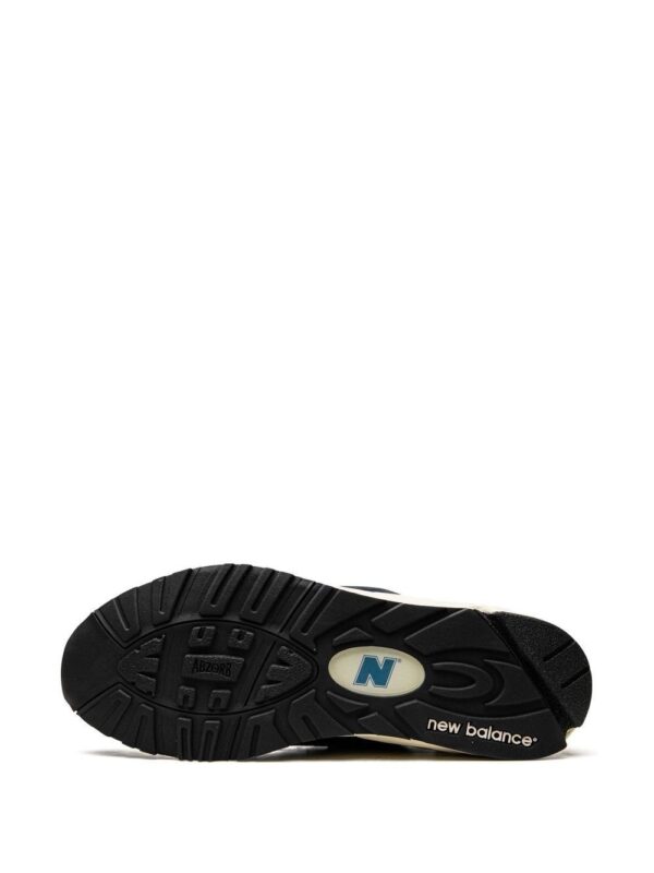 New Balance x Teddy Santis 990v2 "Navy" sneakers - Image 4