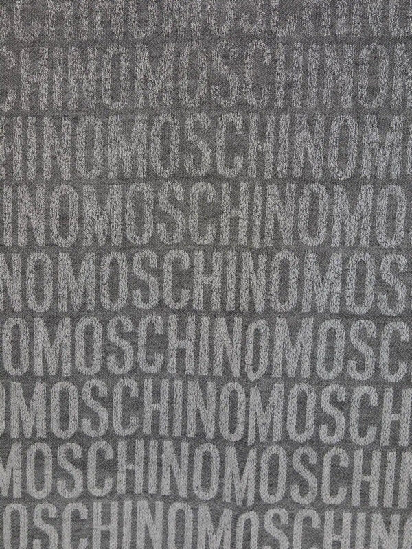 Moschino  all-over logo-print scarf - Image 2