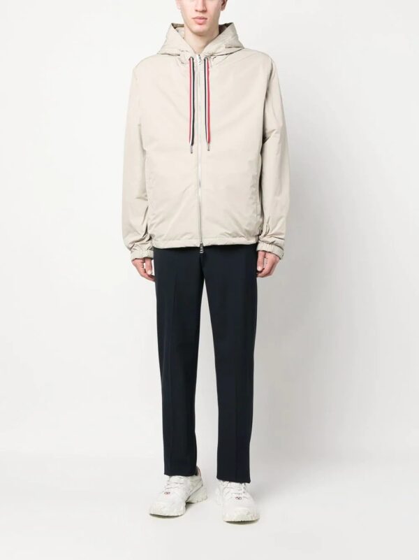 Moncler  logo-patch hooded jacket - Image 2
