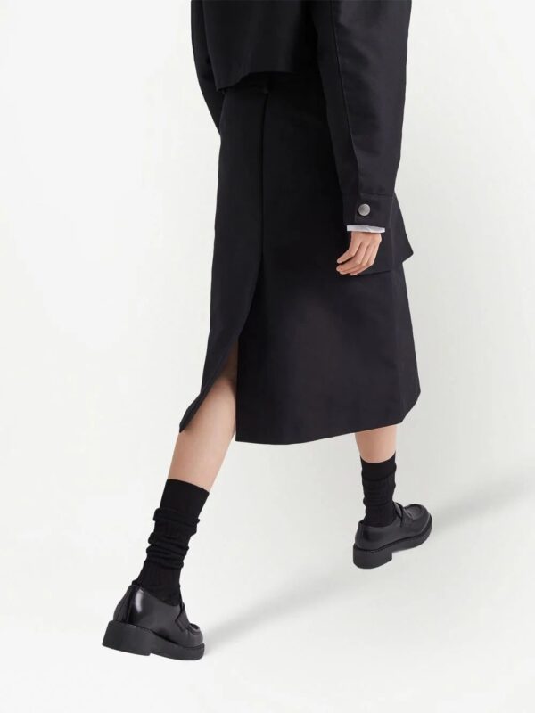 Prada  triangle-logo midi cargo skirt - Image 4