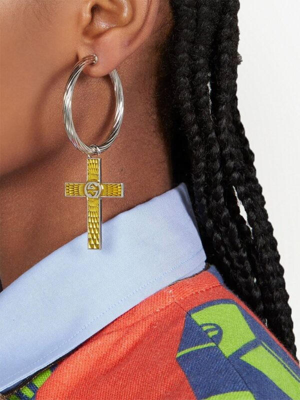 Gucci  Interlocking G enamel cross single earring - Image 3