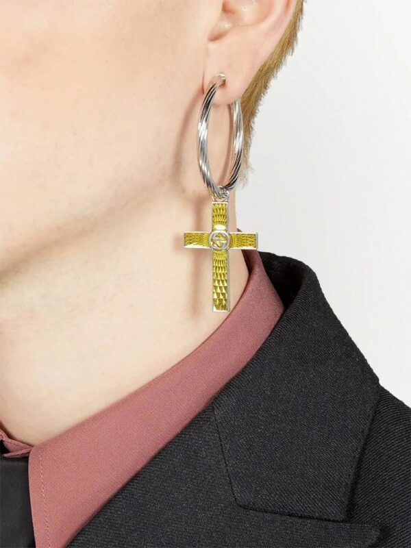 Gucci  Interlocking G enamel cross single earring - Image 2