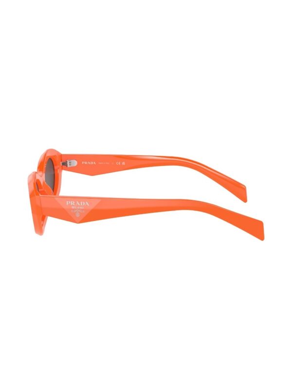 Prada Eyewear cat-eye frame sunglasses - Image 3