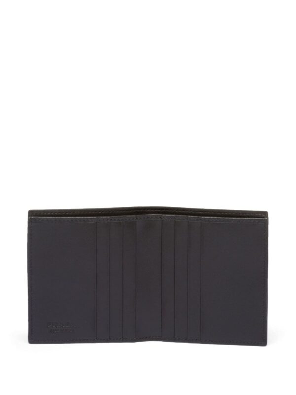 Prada pebbled-texture logo-plaque wallet - Image 4