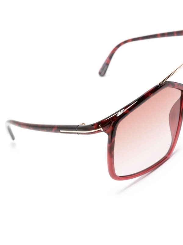 TOM FORD Eyewear tortoiseshell-detail oversized-frame sunglasses - Image 3