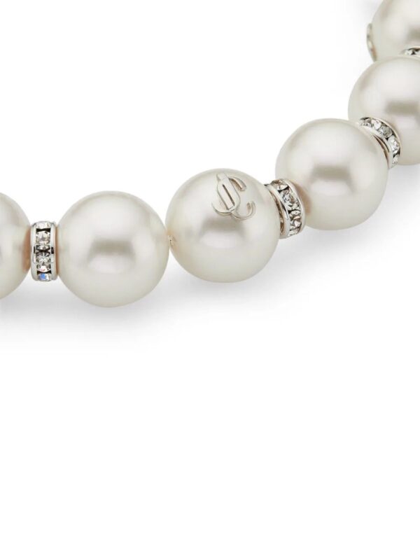 Jimmy Choo  debossed-logo pearl-detail necklace - Image 4