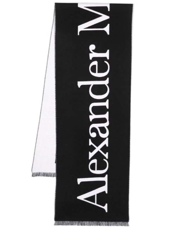 Alexander McQueen  intarsia-knit logo scarf