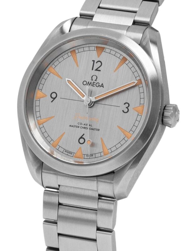 OMEGA 2021 pre-owned Railmaster 40mm - Image 3