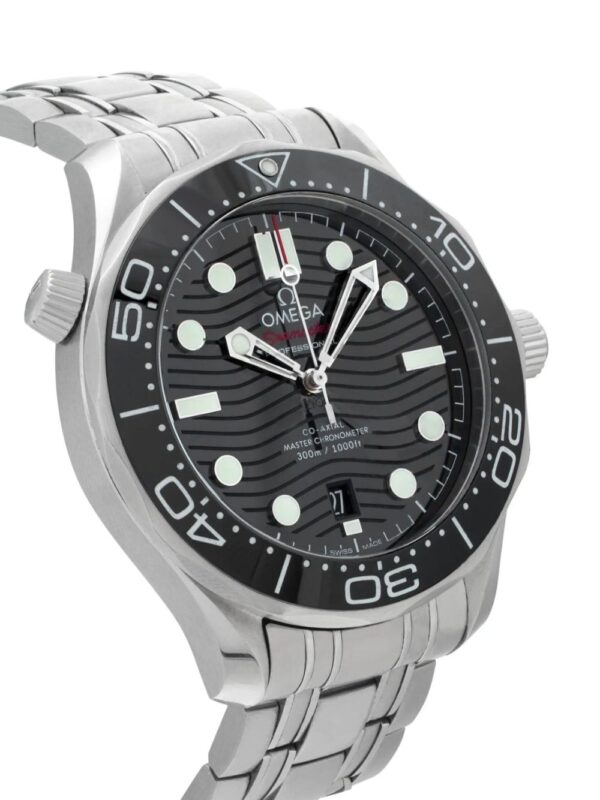 OMEGA 2020s pre-owned Seamaster Diver 42mm - Image 3