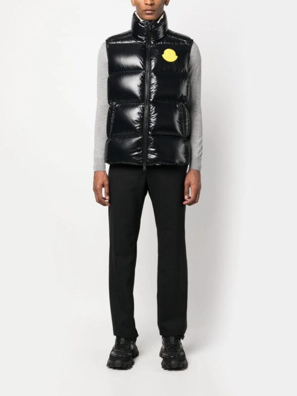 Moncler  logo-patch padded gilet - Image 2