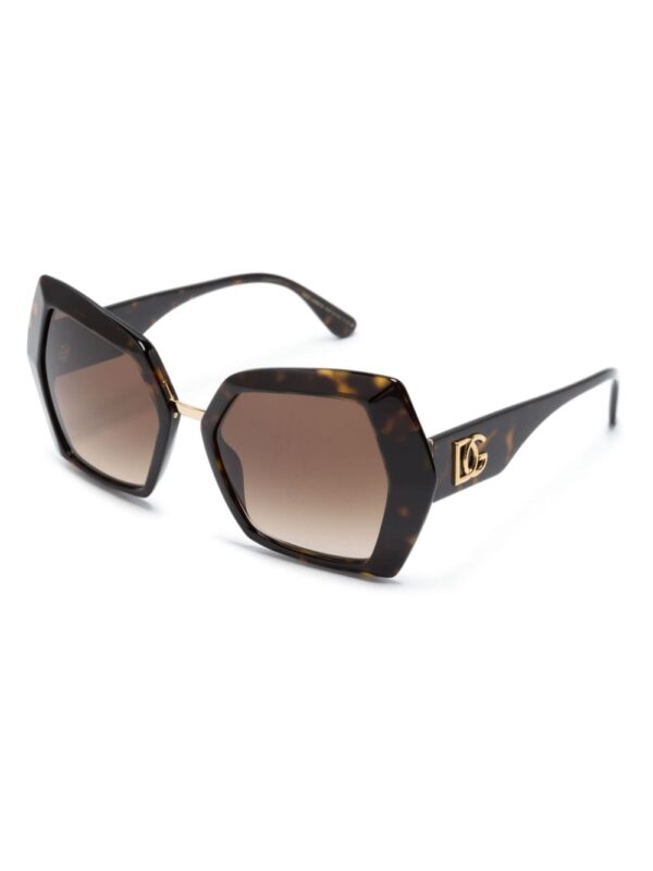 Dolce & Gabbana Eyewear tortoiseshell-effect butterfly-frame sunglasses - Image 2