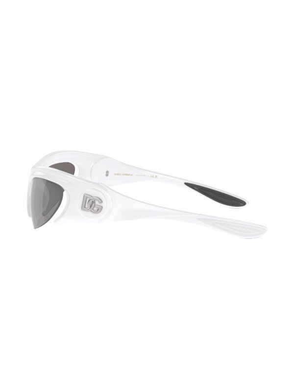 Dolce & Gabbana Eyewear shield-frame tinted sunglasses - Image 2