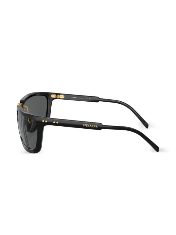 Prada Eyewear logo-lettering wraparound sunglasses - Image 3